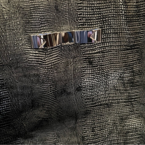 Ted Baker London Tote Shoulder Bag Silver Snakeskin & Black Leather - Picture 3 of 10